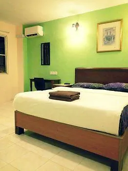 Travellers Planet Hotel & Guesthouse Malacca 2*,